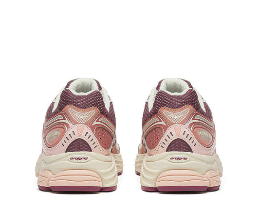 Saucony ProGrid Omni 9 Ivory Peony