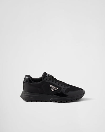 Prada Cuir Brossé Noir