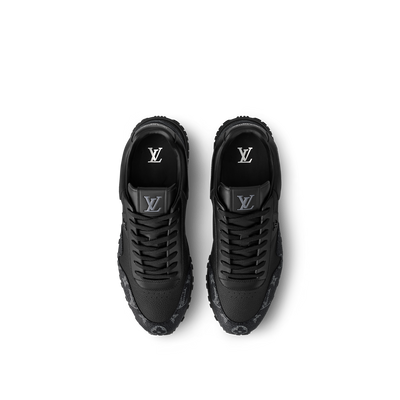 Sneaker Run Away