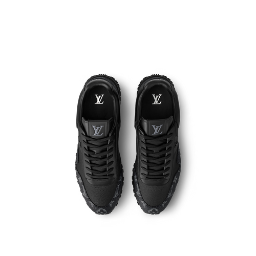 Sneaker Run Away