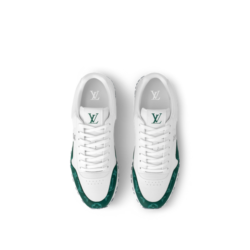 Sneaker Run Away
