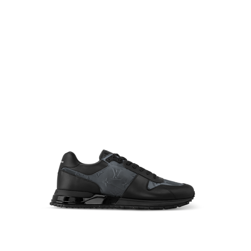 Sneaker Run Away