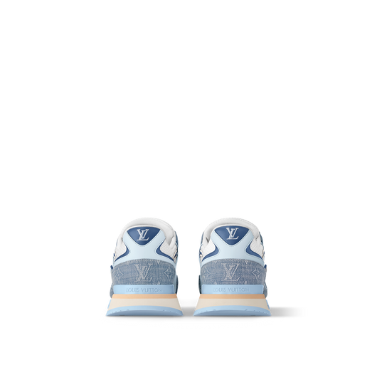 Sneaker Run Away