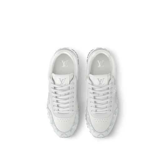 Sneaker Run Away