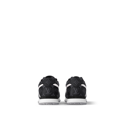 Sneaker Run Away