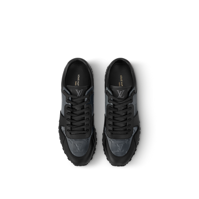 Sneaker Run Away